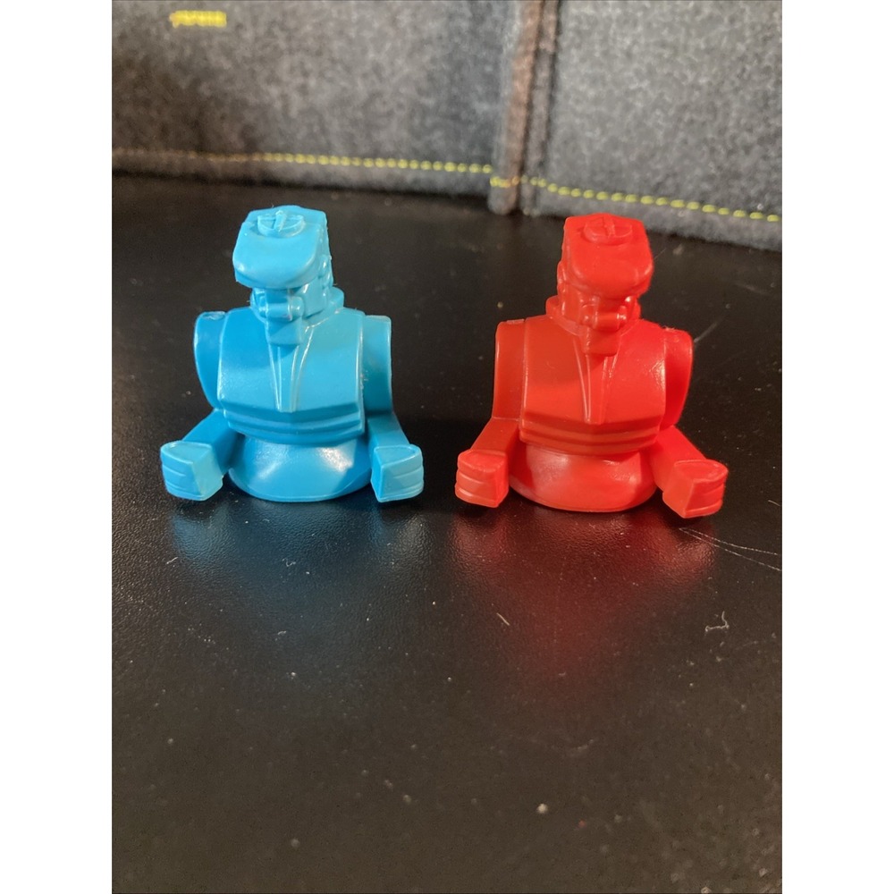 ROCK'EM SOCK'EM ROBOTS Thumb Wrestlers Set of 2 Wendy's Kids Meal 2012 Red Blue